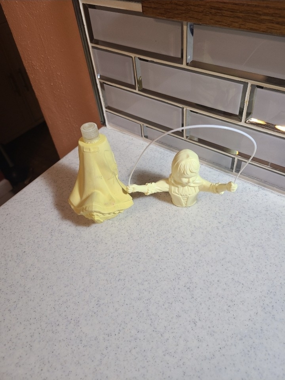 Avon Yellow Girl Figurine with Skipping Rope Collectible Empty Avon Bottle - Picture 3 of 8